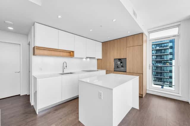 902 6808 MINORU BOULEVARD